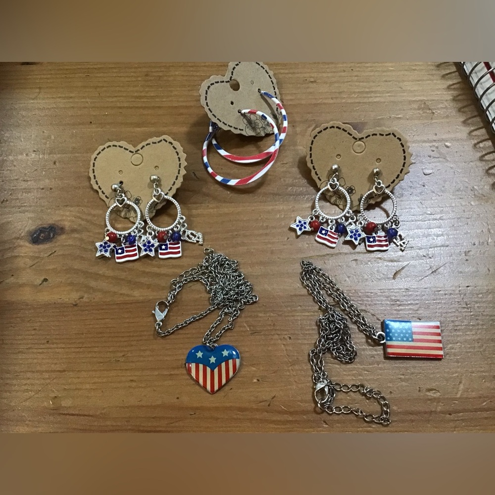 Four of July Patriotic 5 piece jewelry set 1 hoop set 2 dangle set, 2chain sets.